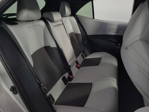 Used 2023 Toyota Corolla XSE image 16