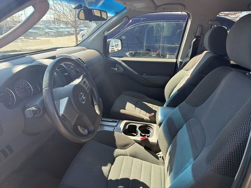 Used 2008 Nissan Pathfinder S AWD/4WD image 12