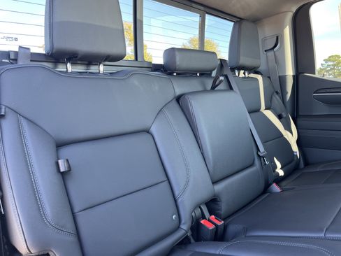 New 2026 GMC Sierra 1500 SLT w/ SLT Premium Package image 6