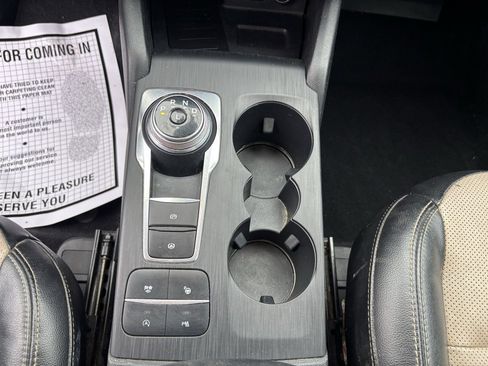 Used 2021 Ford Escape Titanium w/ Titanium Elite Package image 15