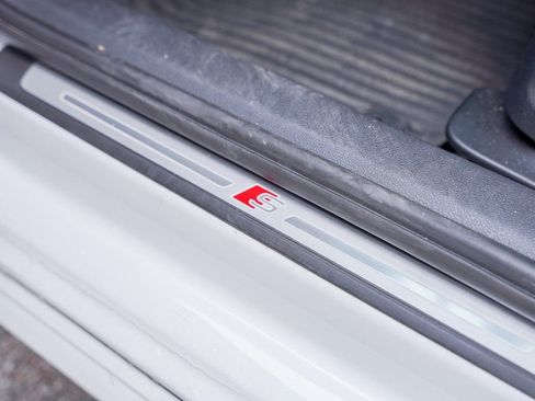 Used 2021 Audi A4 2.0T Premium Plus w/ Premium Plus Package image 16