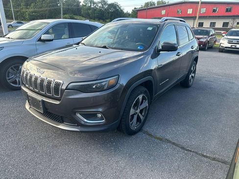 Used 2019 Jeep Cherokee Limited AWD/4WD image 1