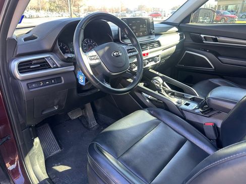 Used 2020 Kia Telluride S w/ S 8 Passenger Seating Package image 22