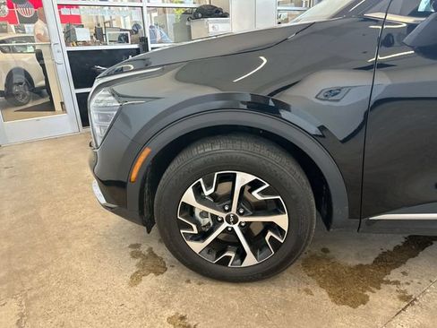 Certified 2024 Kia Sportage EX AWD/4WD image 20
