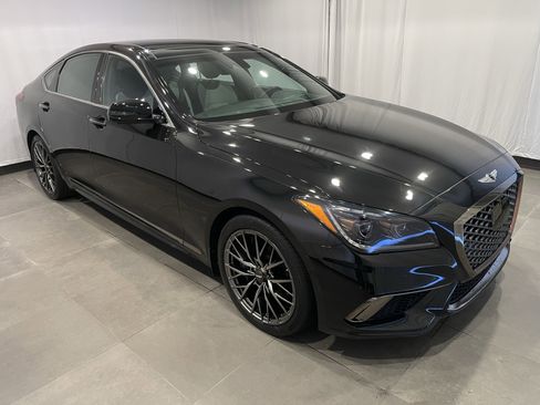Used 2019 Genesis G80 3.3T Sport RWD image 3