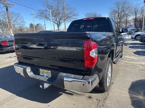 Used 2015 Toyota Tundra Limited w/ Limited Premium Package image 7