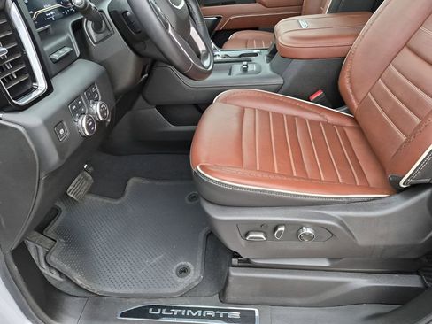 Used 2024 GMC Sierra 2500 Denali Ultimate w/ Max Trailering Package image 32