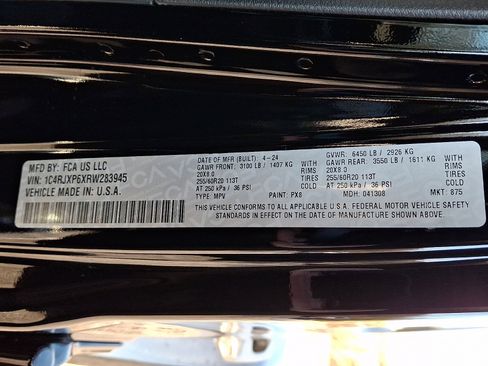 Used 2024 Jeep Wrangler Sahara w/ Safety Group image 28