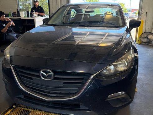 Used 2016 MAZDA MAZDA3 i Sport w/ Preferred Equipment Package FWD image 1