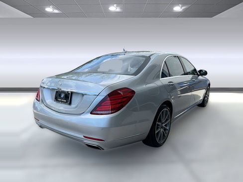 Used 2015 Mercedes-Benz S 550 Sedan image 9