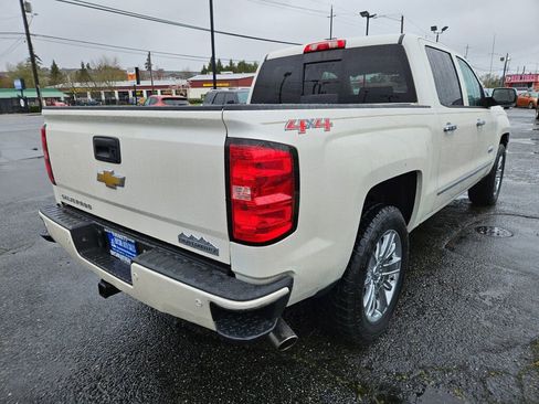 Used 2014 Chevrolet Silverado 1500 High Country w/ High Country Premium Package AWD/4WD image 5