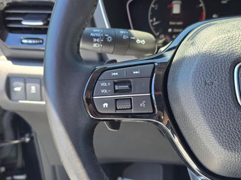 Certified 2023 Honda Pilot EX-L image 21