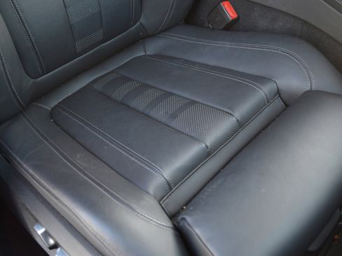 Used 2022 BMW X6 xDrive40i w/ M Sport Package image 35