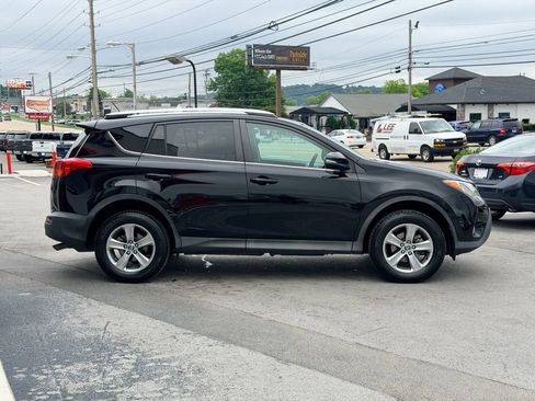 Used 2015 Toyota RAV4 XLE FWD image 7