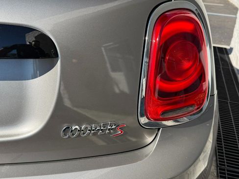 Used 2016 MINI Cooper S image 14