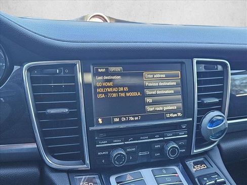 Used 2013 Porsche Panamera S image 23