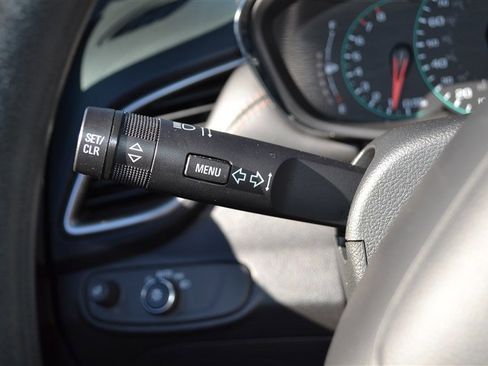 Used 2021 Chevrolet Trax LT image 16