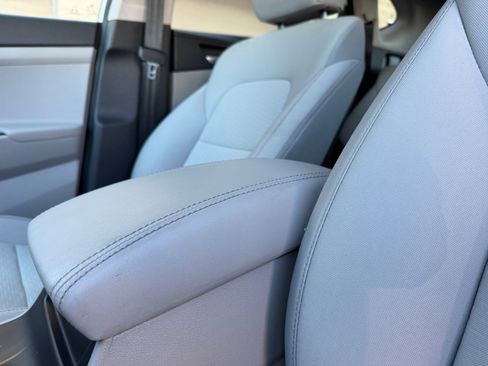 Used 2020 Hyundai Tucson Value FWD image 14