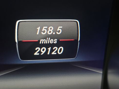 Used 2016 Mercedes-Benz SL 550 image 17