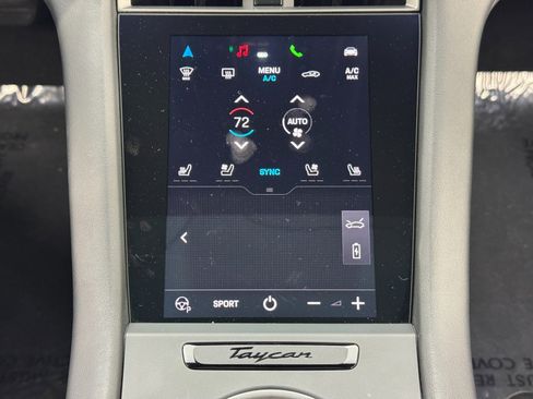 Used 2021 Porsche Taycan 4 Cross Turismo w/ Premium Package image 32