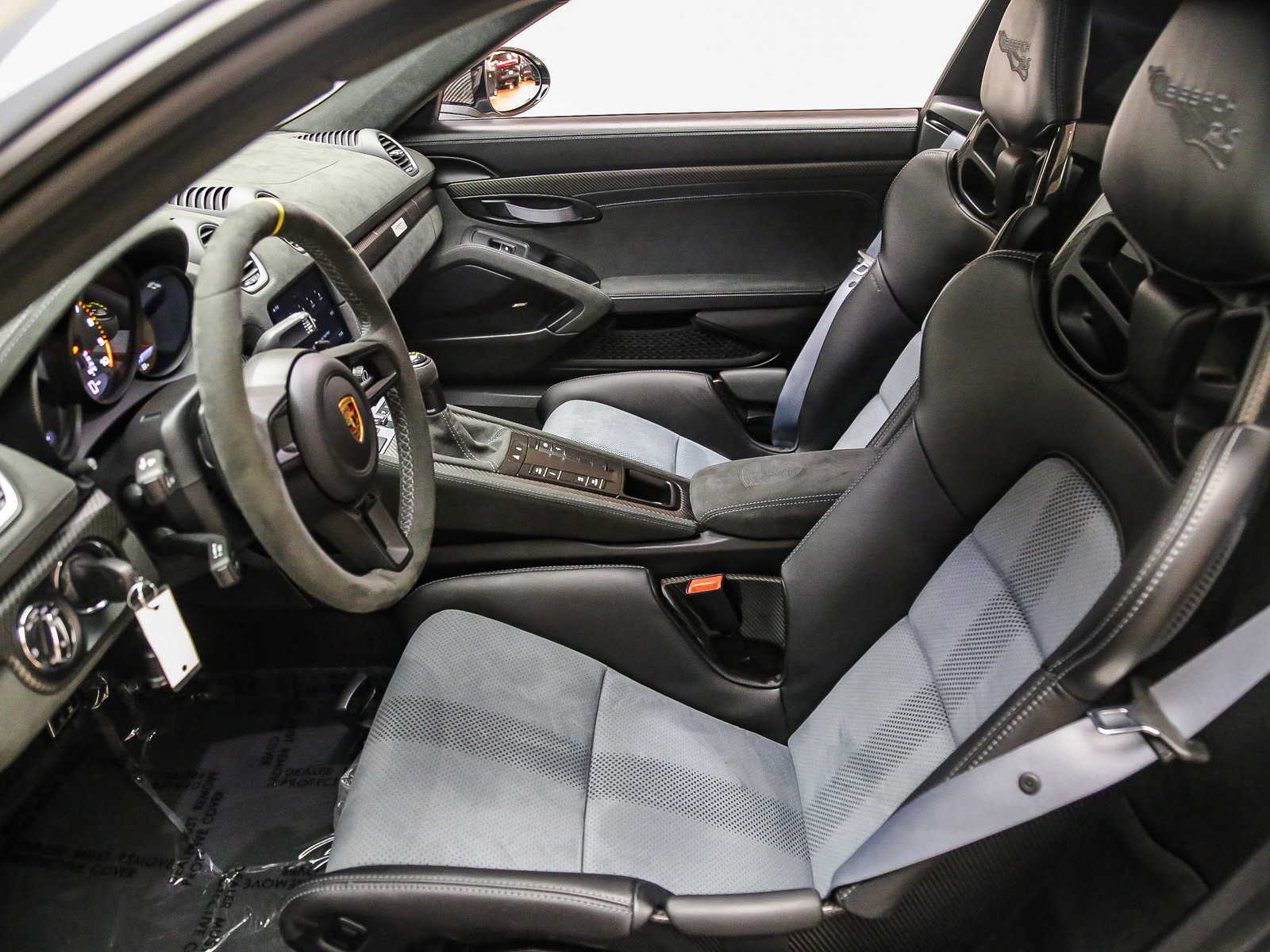 Certified 2024 Porsche 718 Cayman GT4 RS RWD image 23