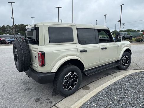 New 2026 Ford Bronco Outer Banks AWD/4WD image 11
