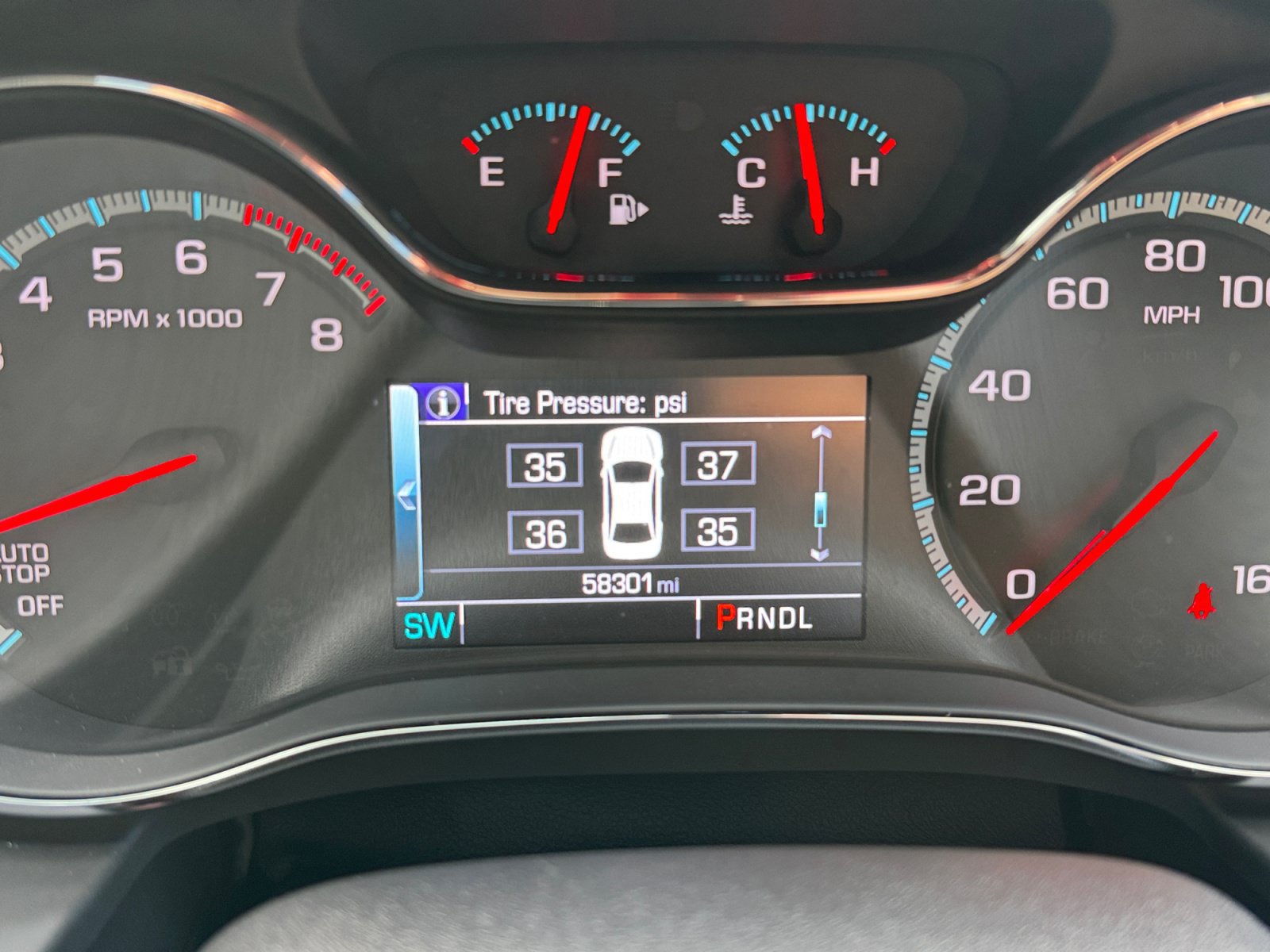 Used 2017 Chevrolet Cruze LT w/ Sun And Sound Package FWD image 25