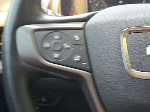 Used 2022 GMC Terrain AT4 w/ Infotainment Package II image 12