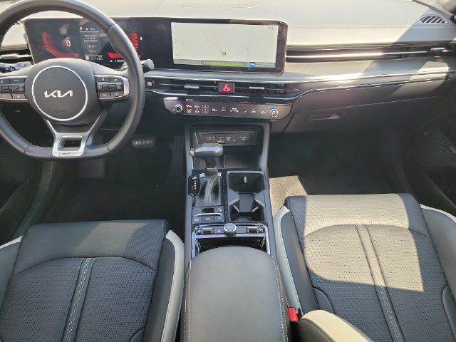 Used 2025 Kia K5 GT-Line w/ GT-Line Premium Package AWD/4WD image 13