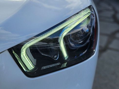 Used 2021 Mercedes-Benz GLE 350 4MATIC image 10