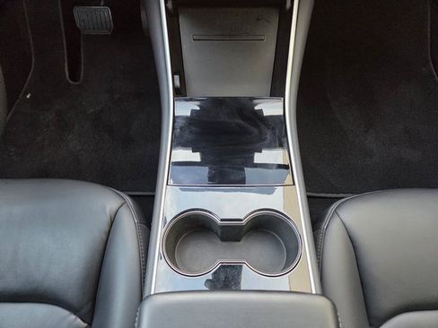 Used 2020 Tesla Model 3 Long Range image 28