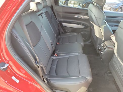 Certified 2023 Genesis GV70 2.5T w/ Sport Prestige Package image 19