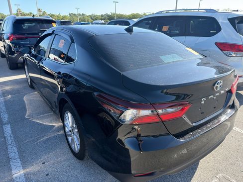 Used 2024 Toyota Camry LE w/ Convenience Package FWD image 4