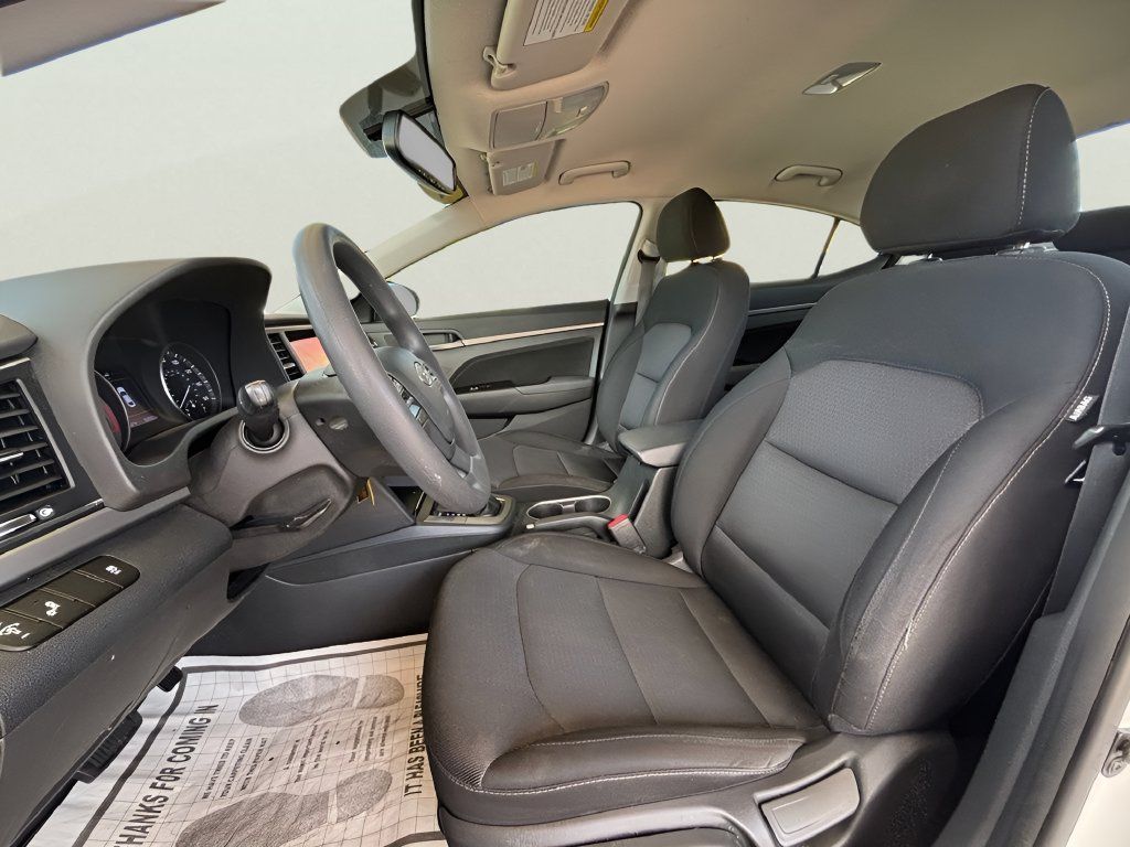 Used 2018 Hyundai Elantra SEL FWD image 4