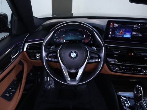 Used 2021 BMW 530i xDrive w/ Convenience Package AWD/4WD image 20