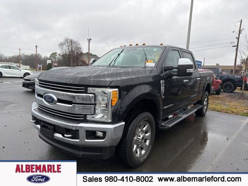 Used 2017 Ford F250 Lariat w/ Lariat Ultimate Package image 1