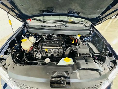 Used 2018 Dodge Journey SE image 8