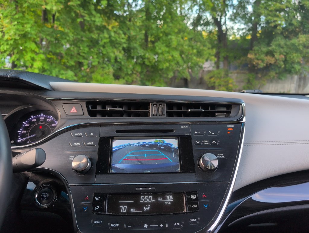 Used 2015 Toyota Avalon XLE FWD image 27