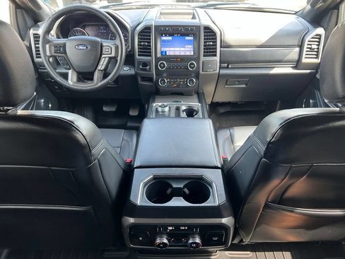 Used 2019 Ford Expedition Max XLT w/ Equipment Group 202A AWD/4WD image 25