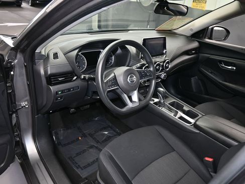 Used 2023 Nissan Sentra SV image 10