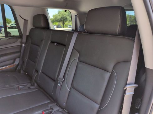 Used 2019 Chevrolet Tahoe Premier RWD image 37