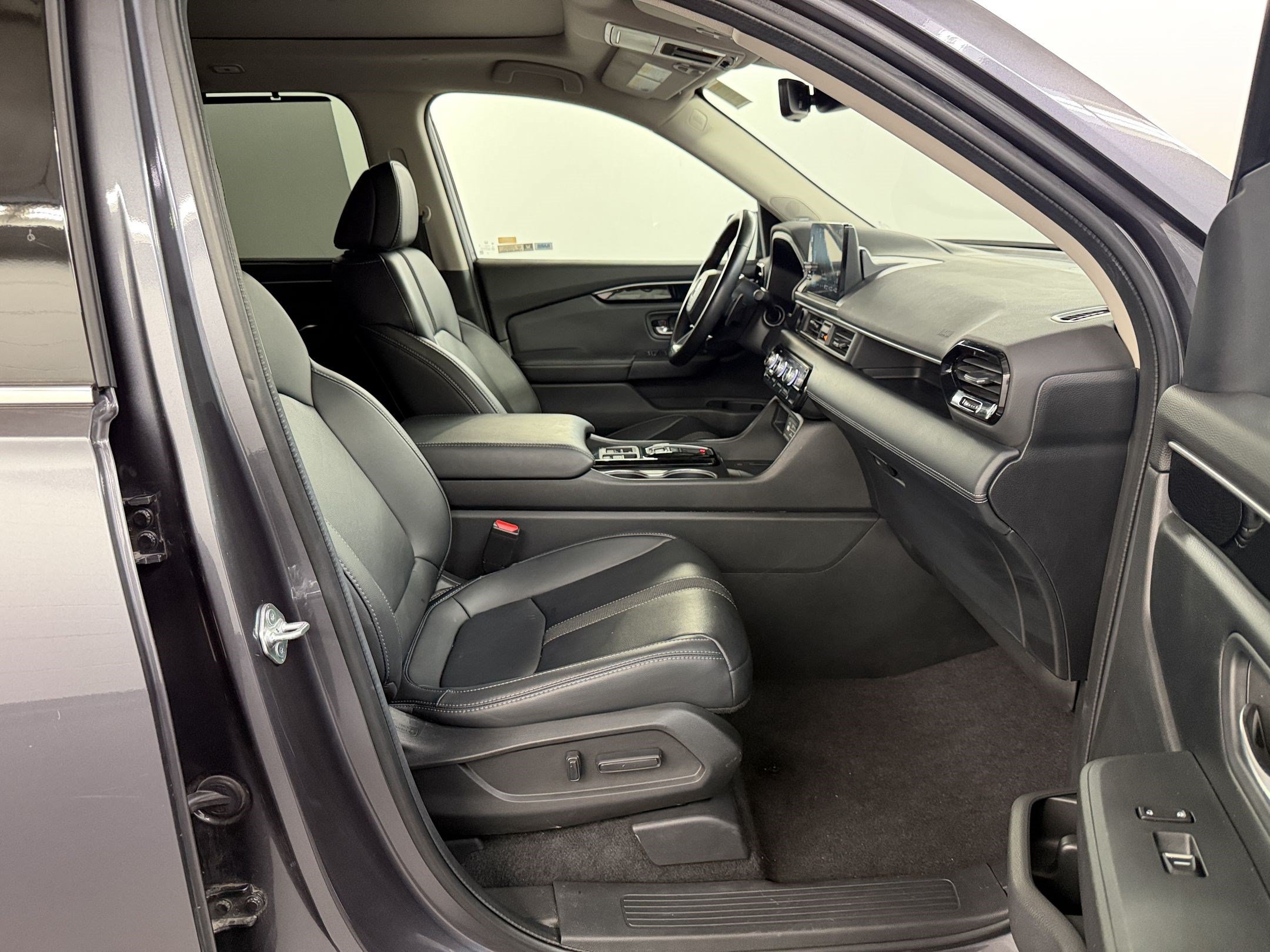 Certified 2024 Honda Pilot Touring image 25