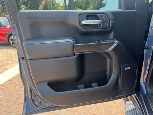 Used 2019 GMC Sierra 1500 SLT w/ SLT Premium Package AWD/4WD image 14