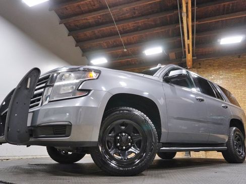 Used 2020 Chevrolet Tahoe 2WD image 3