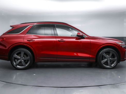 Used 2023 Genesis GV70 3.5T Sport w/ Sport Prestige Package image 21