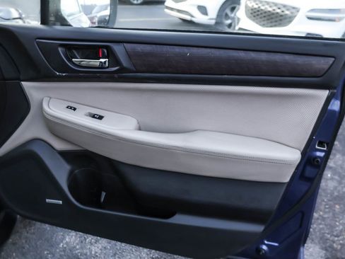Used 2017 Subaru Outback 2.5i Limited image 36
