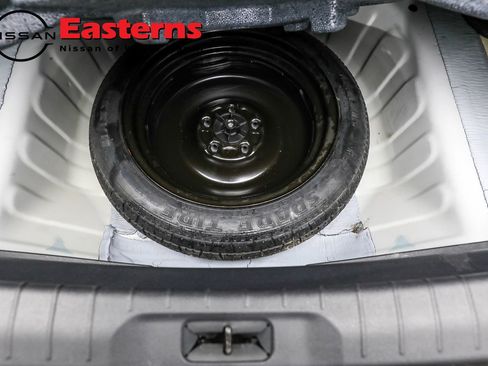 Used 2025 Nissan Altima 2.5 SV FWD image 21