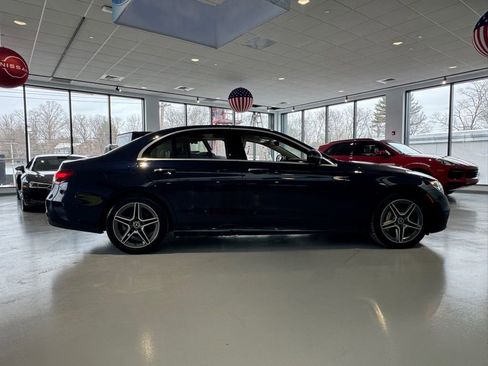 Used 2021 Mercedes-Benz E 350 4MATIC Sedan image 6