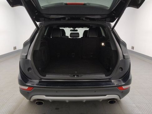 Used 2017 Lincoln MKC Premiere FWD image 29