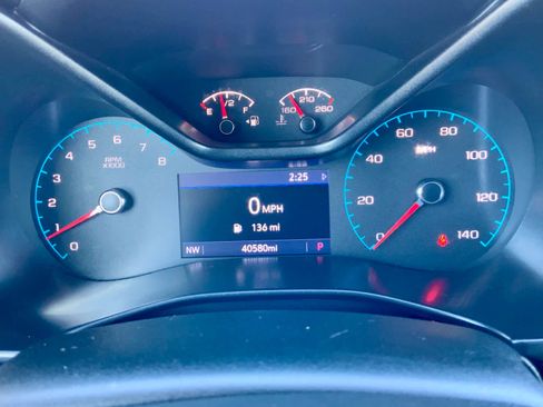 Used 2019 Chevrolet Colorado ZR2 image 41